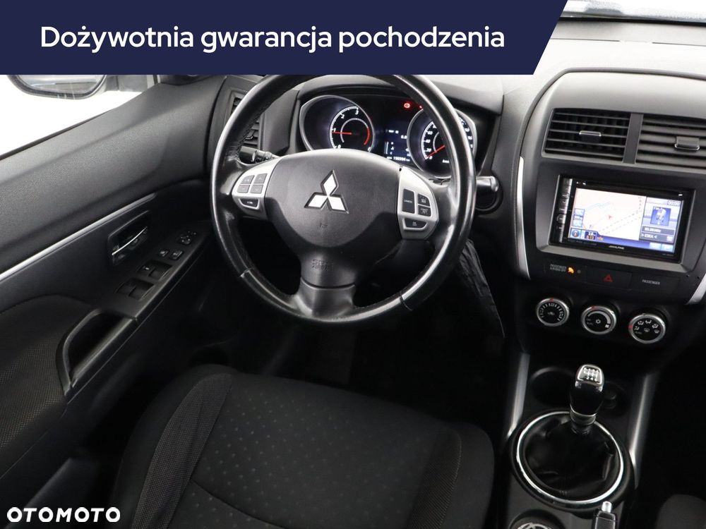Mitsubishi ASX - 9