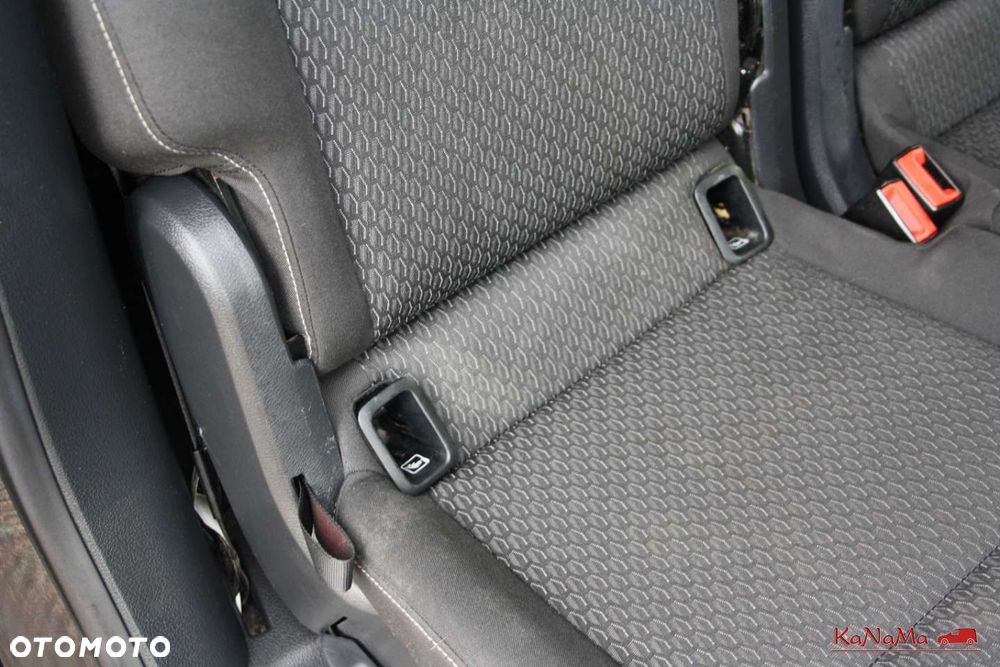 Volkswagen Caddy - 18