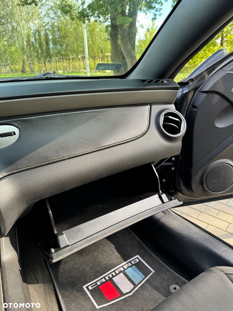 Chevrolet Camaro 3.6 V6 Coupe 2LT - 26