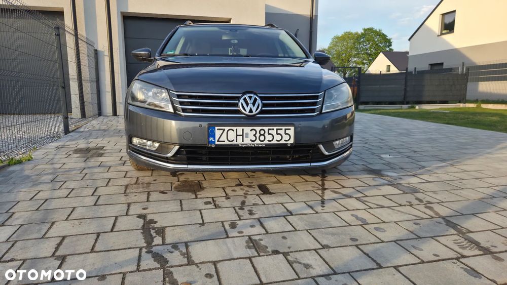 Volkswagen Passat 2.0 TDI Comfortline - 8