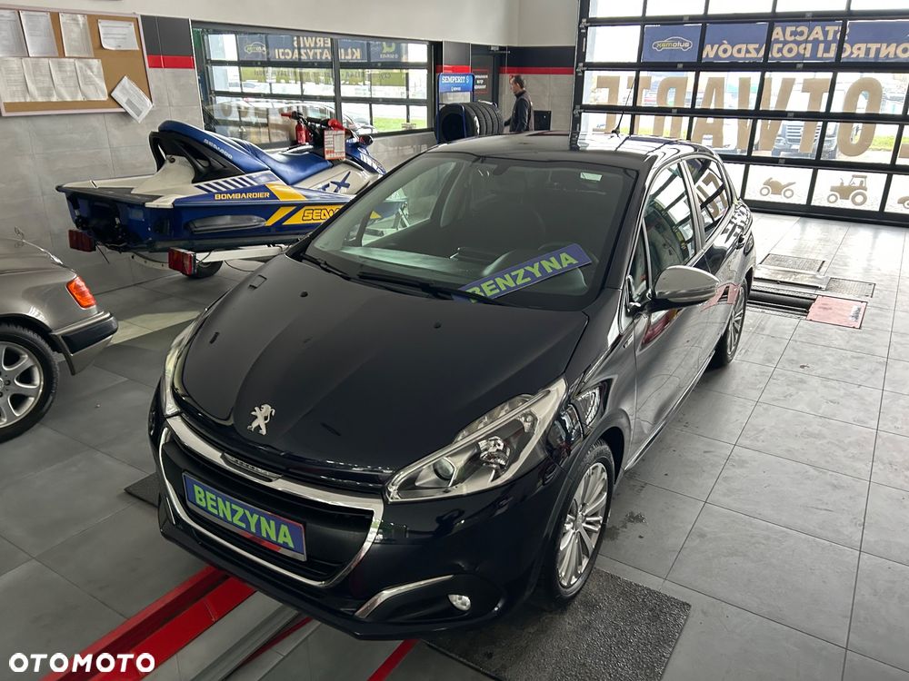 Peugeot 208 PureTech 100 Active Pack - 2