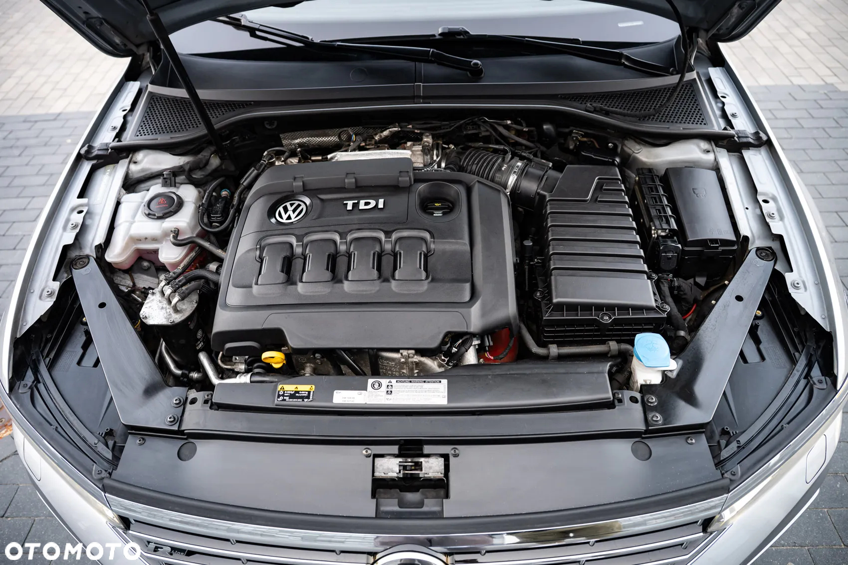 Volkswagen Passat 2.0 TDI Bi-Turbo BMT 4Mot Highline DSG - 16
