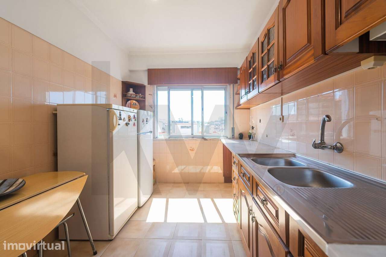 Agualva - Apartamento T2 Impecável  90m2  com Exposição Total a Sul - Grande imagem: 5/37