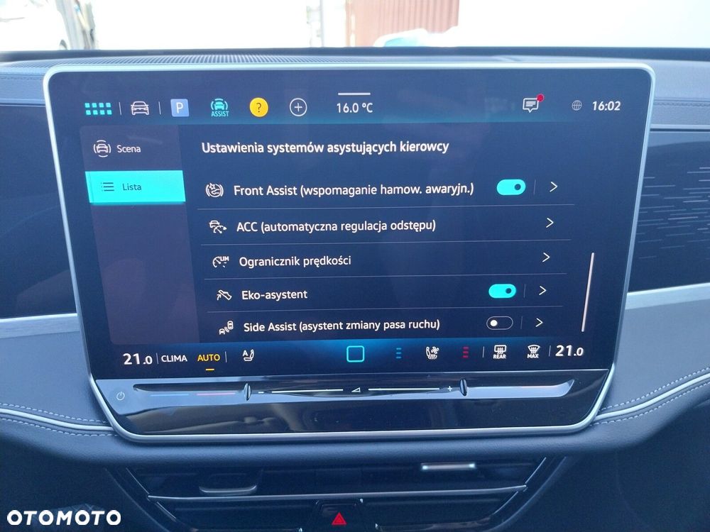 Volkswagen Passat Variant - 13