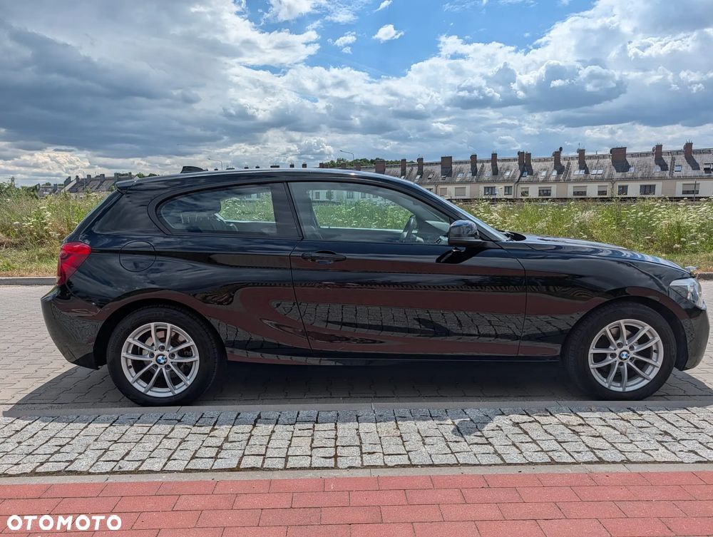 BMW Seria 1 114i - 8