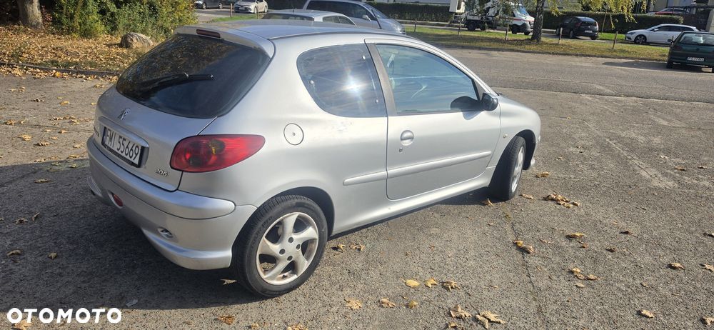 Peugeot 206 - 3