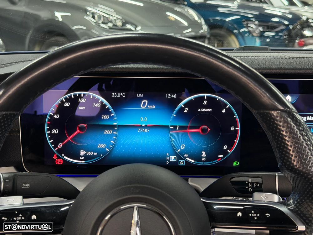 Mercedes-Benz E 220 d Cabrio 9G-Tronic AMG Line - 12