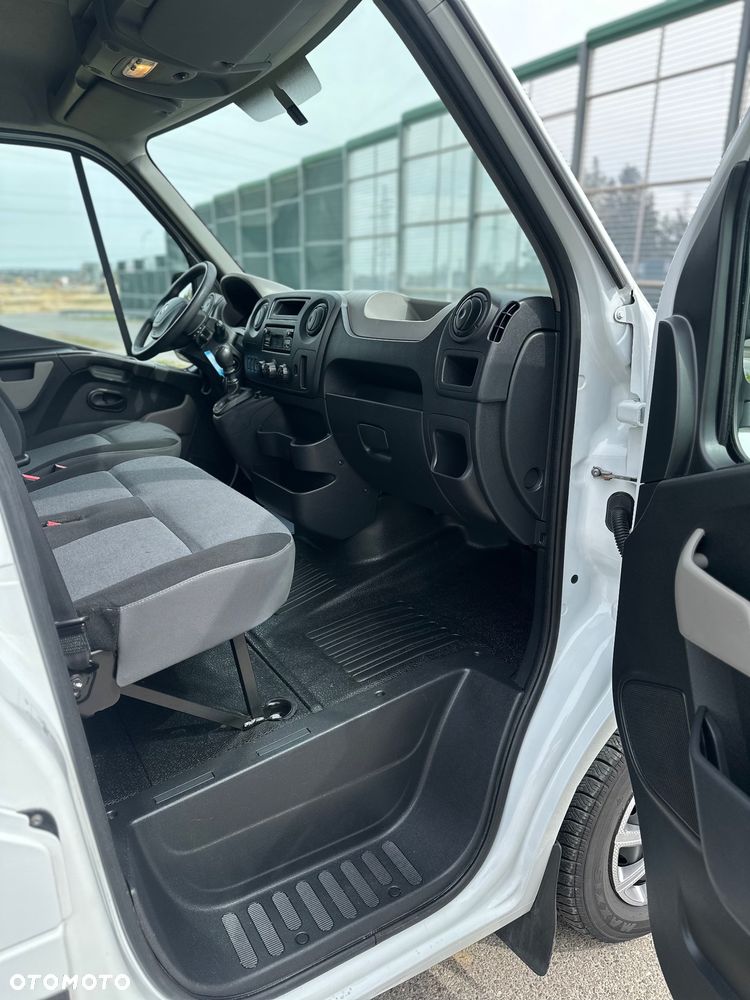 Renault Master - 10