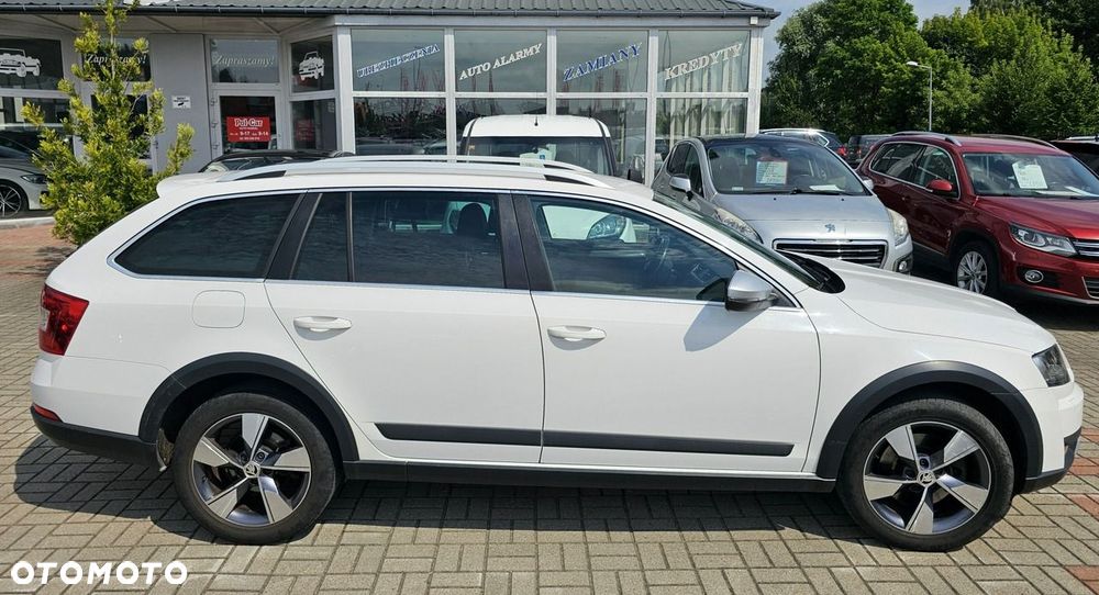 Skoda Octavia 2.0 TDI 4x4 DSG Scout - 5