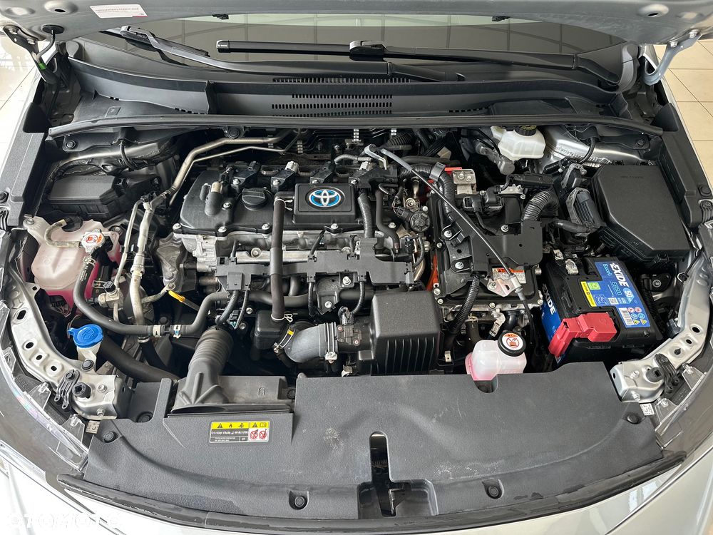 Toyota Corolla 1.8 Hybrid Executive - 17
