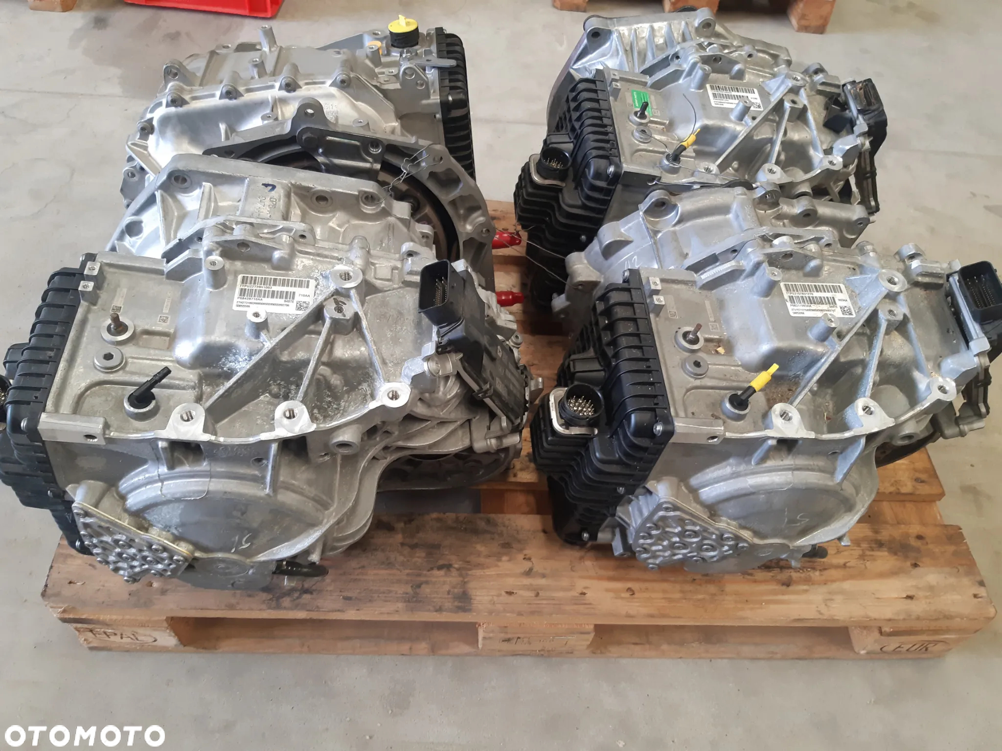 SKRZYNIA BIEGÓW JEEP COMPASS 1.4B P68428710AA - 2