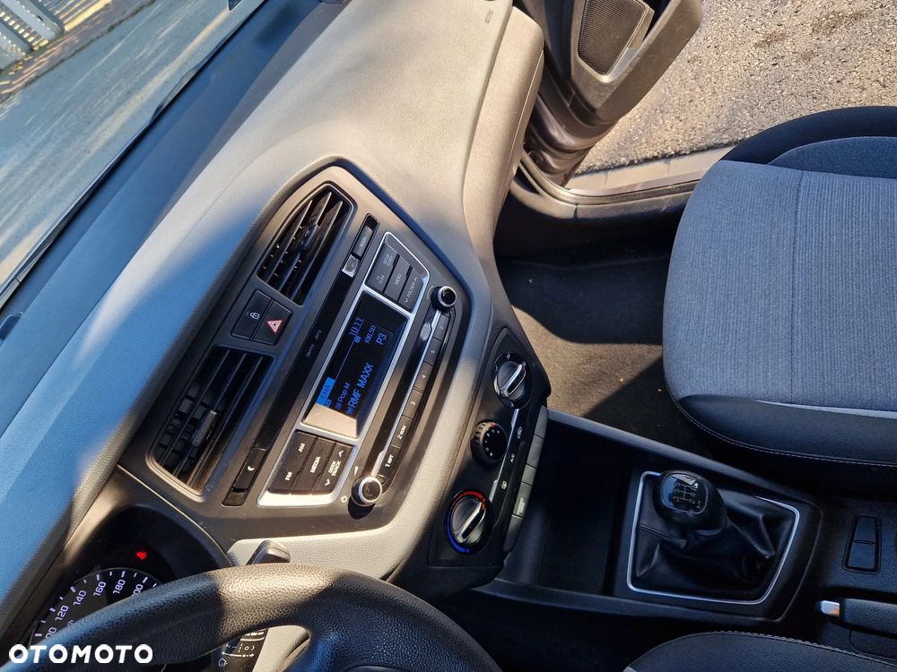 Hyundai i20 1.2 Classic Plus - 22