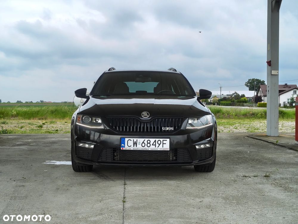 Skoda Octavia 2.0 TSI RS 230 DSG - 9