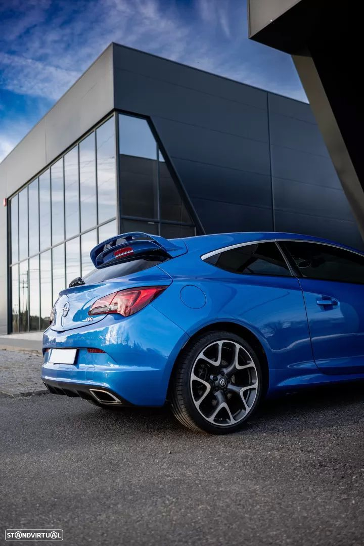 Opel Astra GTC OPC 2.0 T - 14