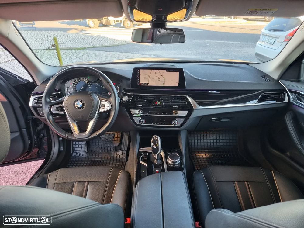 BMW 520 d Line Luxury Auto - 30