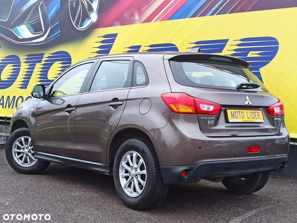 Mitsubishi ASX - 4