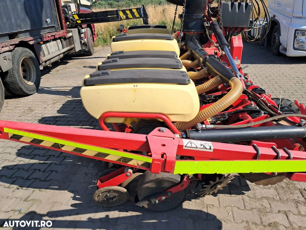 Vaderstad TEMPO TPV 12 SEMANATOARE PNEUMATICA DE PRECIZIE - 9