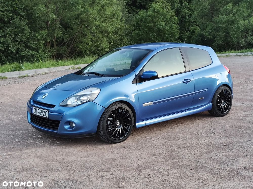 Renault Clio 1.5 dCi 105 FAP Gordini - 10