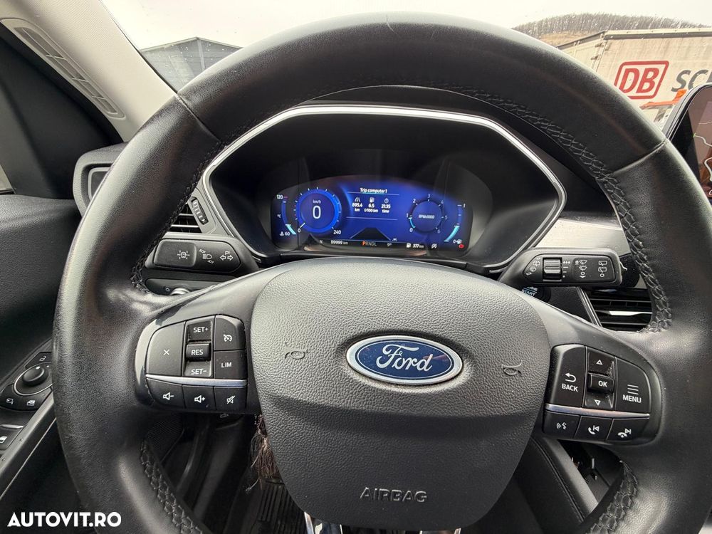 Ford Kuga 2.0 EcoBlue A8 AWD Titanium - 12