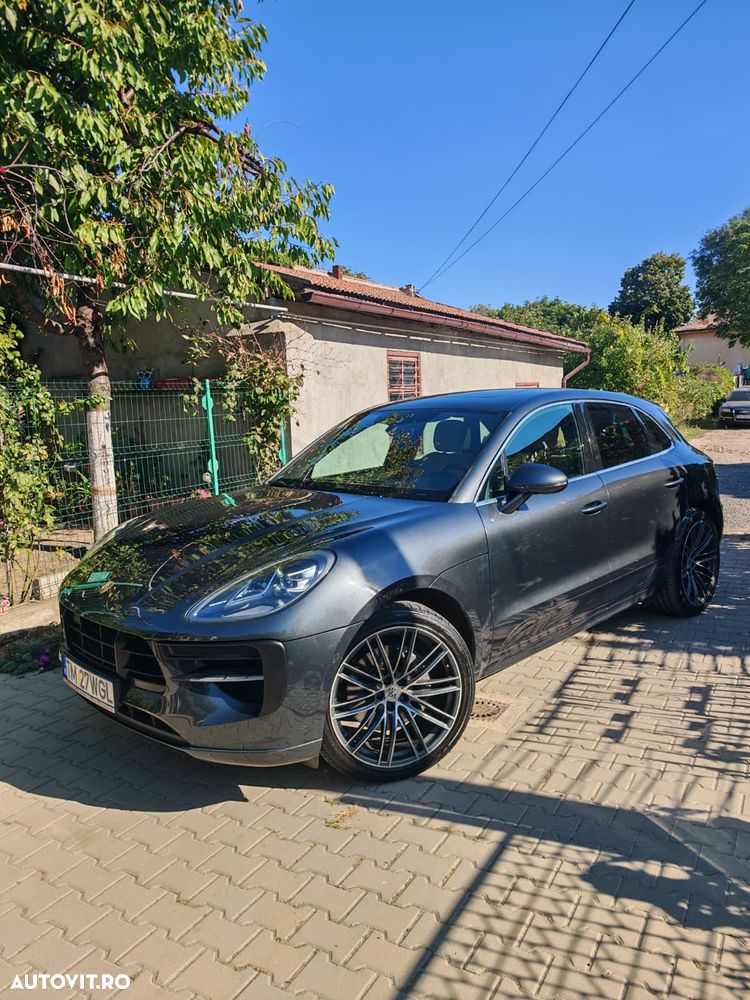 Porsche Macan S - 3