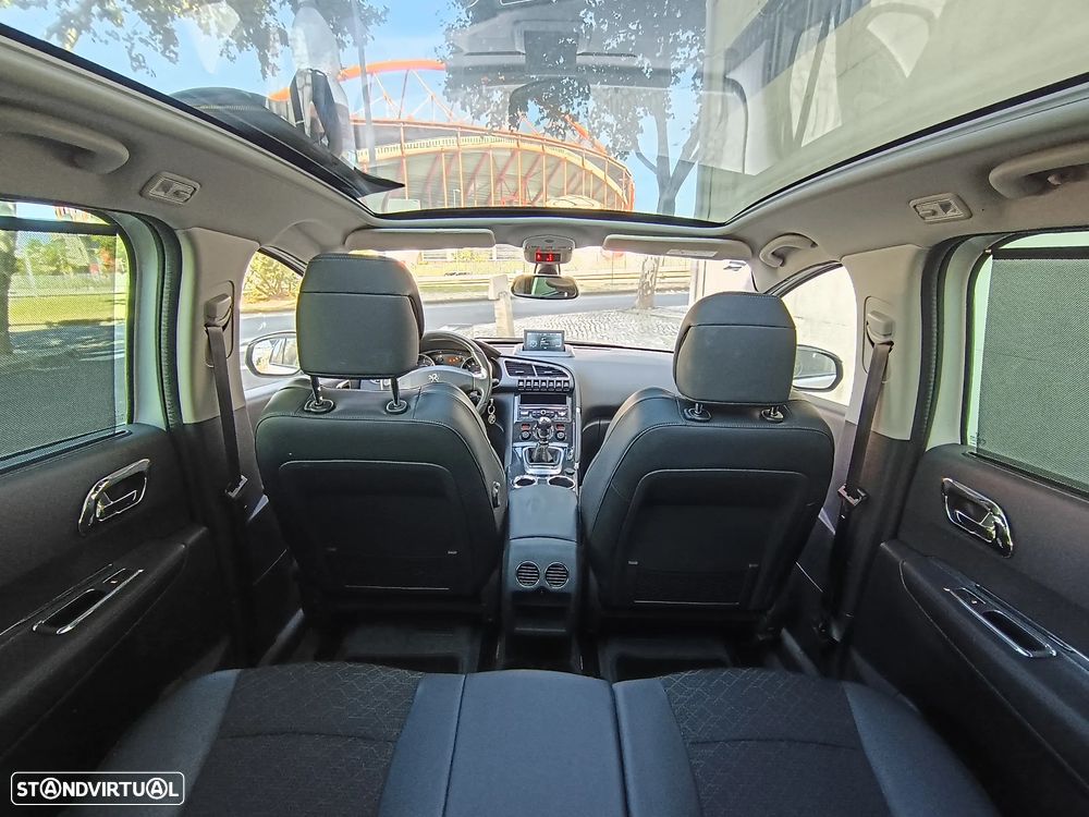 Peugeot 3008 1.6 HDi Allure - 12