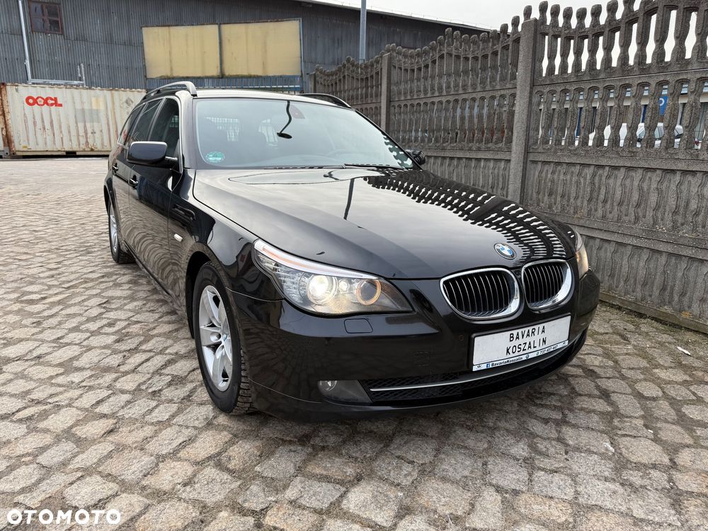 BMW Seria 5 525d - 5