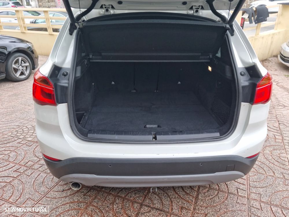 BMW X1 16 d sDrive Line Sport - 31