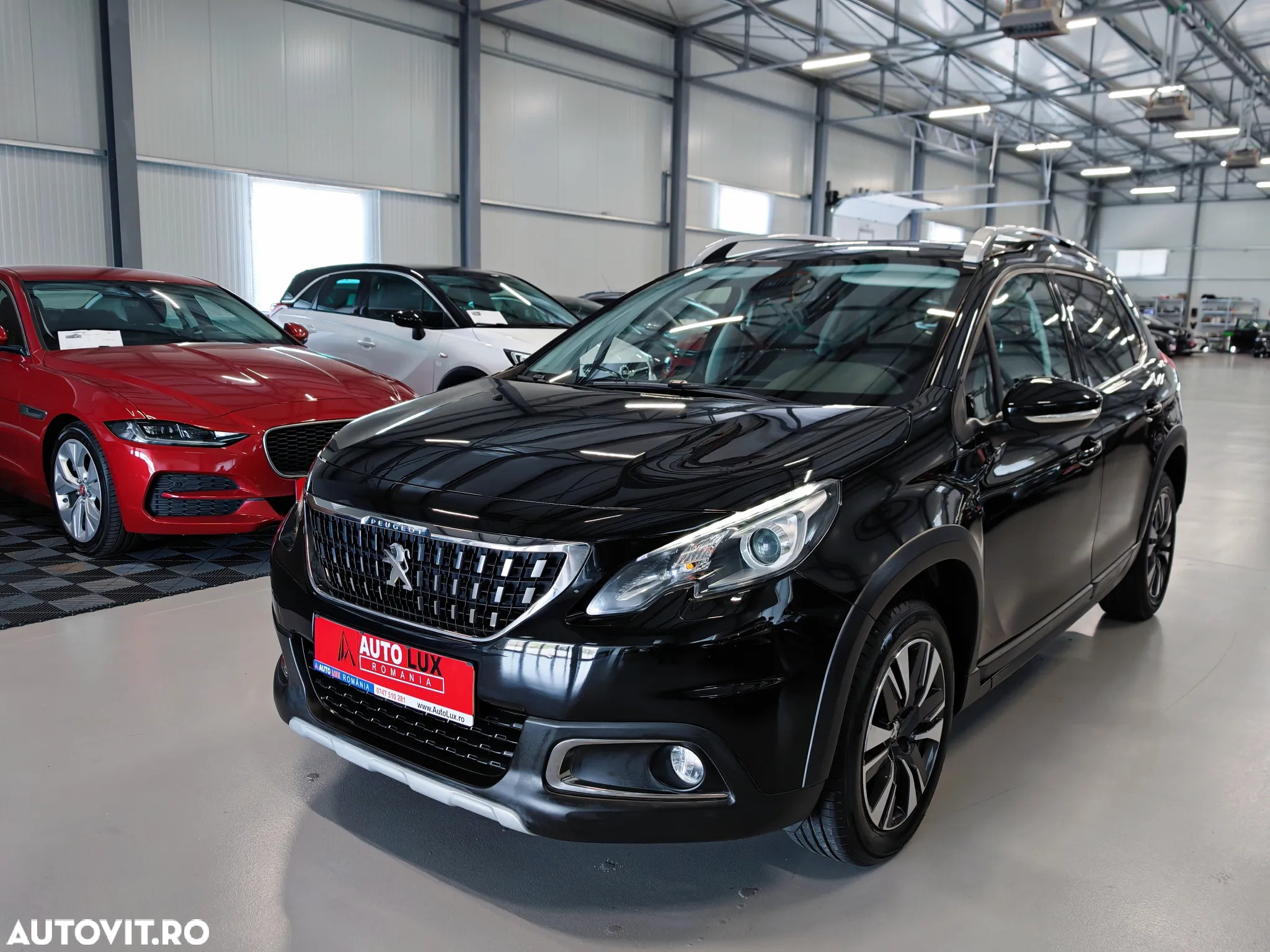 Peugeot 2008 1.2 PureTech Turbo EAT6 S&S Allure - 17
