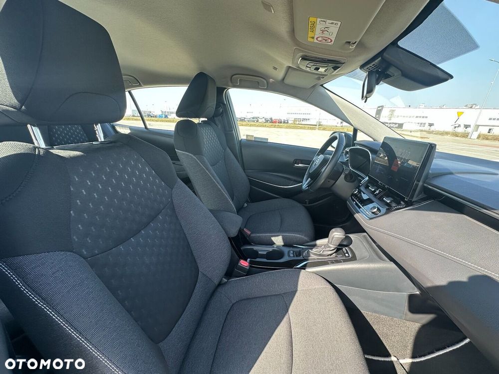 Toyota Corolla 1.8 Hybrid Comfort - 16