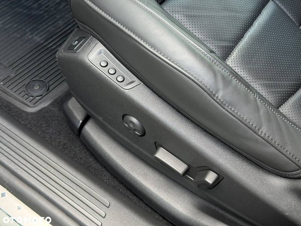 DS Automobiles DS 7 Crossback - 31