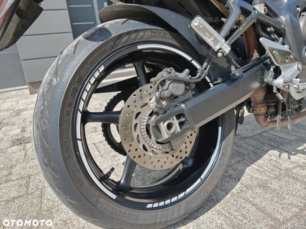Yamaha FZ6 - 7
