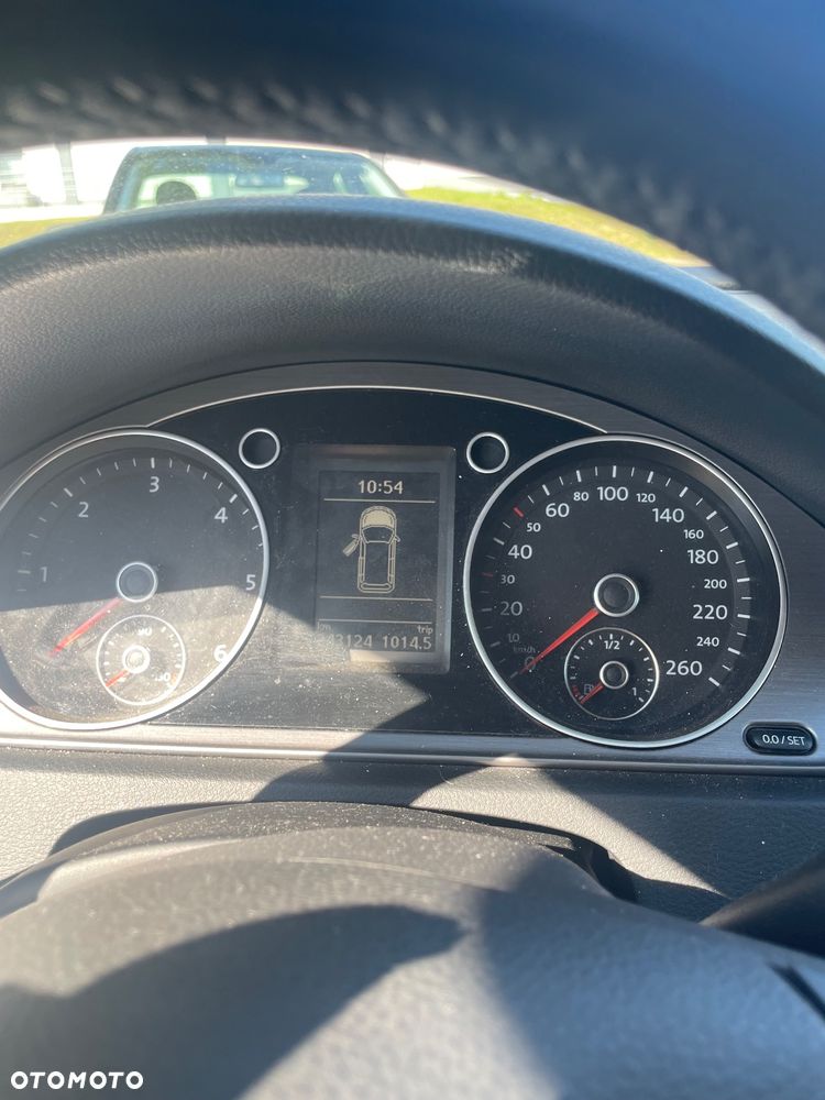 Volkswagen Passat 2.0 TDI Comfortline DSG - 7