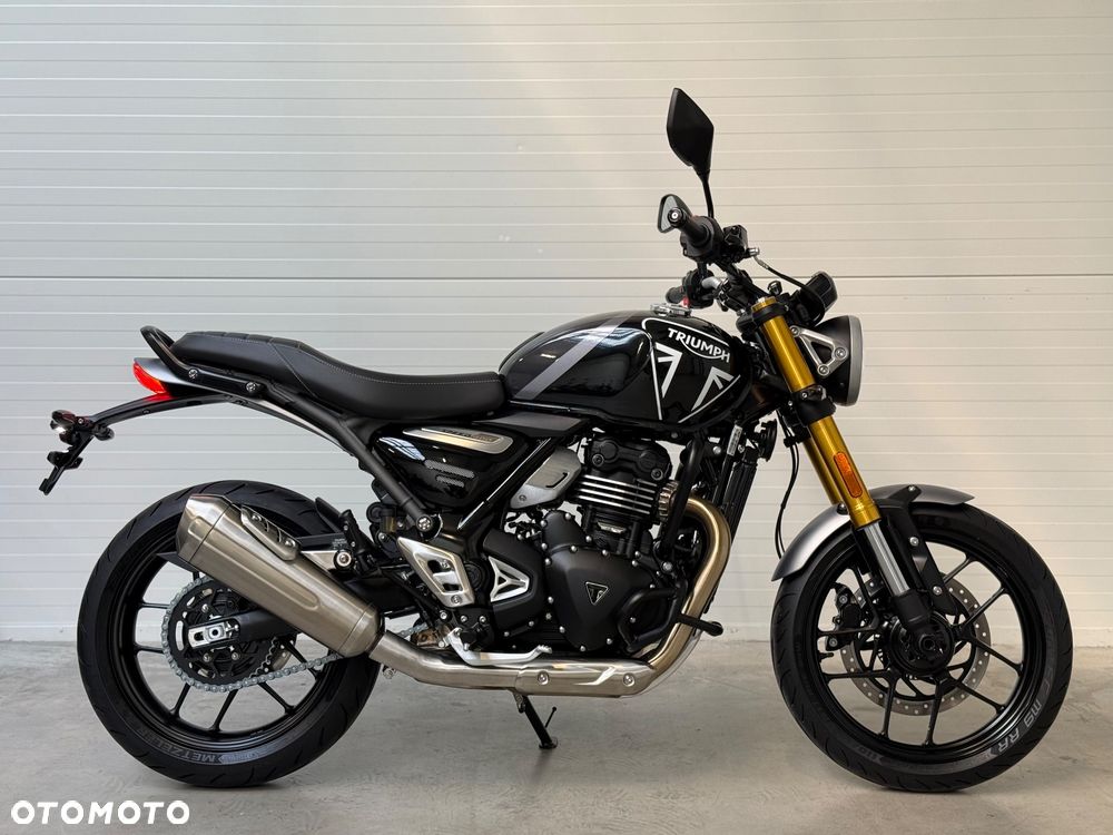 Triumph Inny - 3
