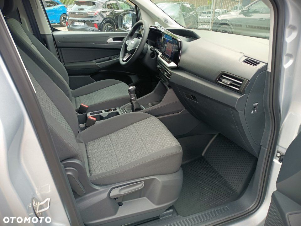 Ford Transit Connect - 16