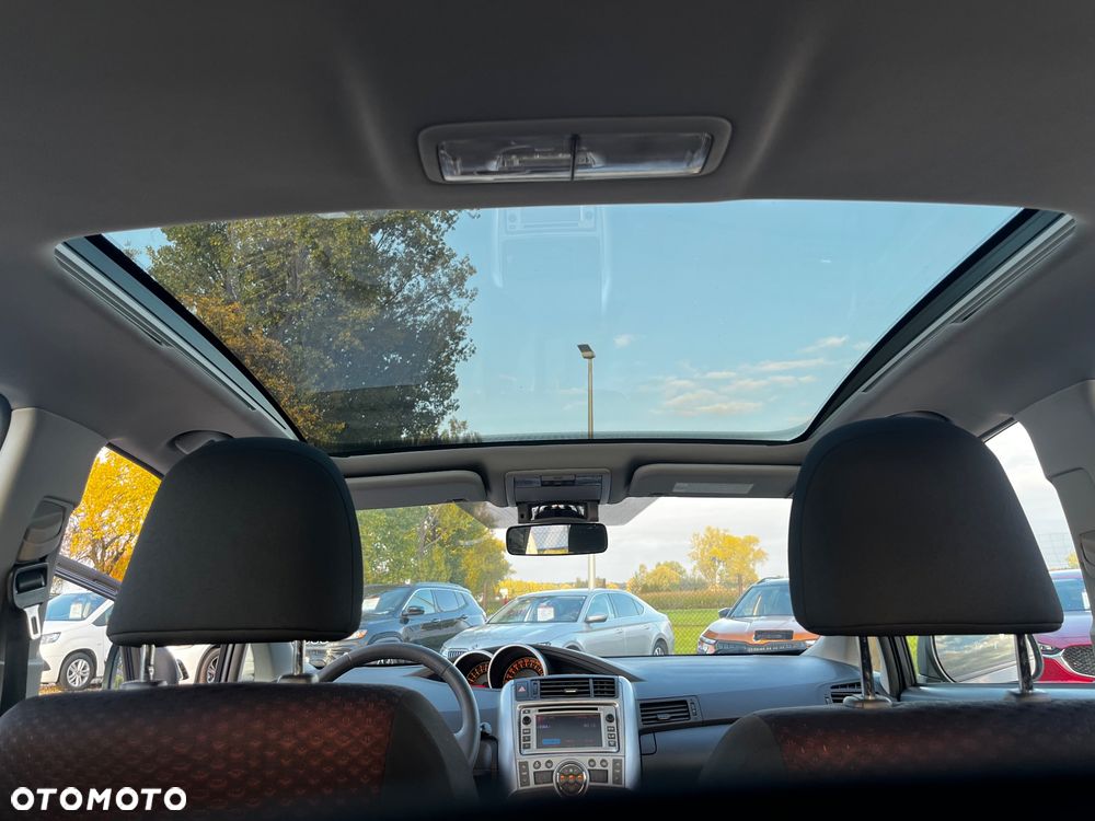 Toyota Verso 1.6 Sol EU5 - 28