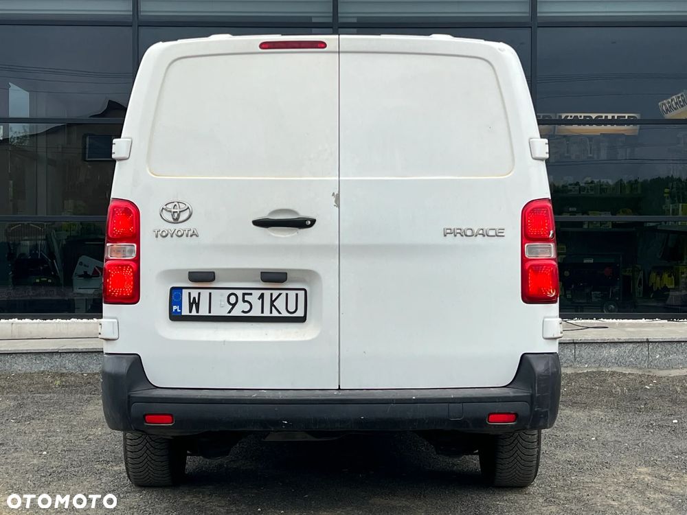 Toyota ProAce D-4D Long 3,0t Active (bryg.) - 9