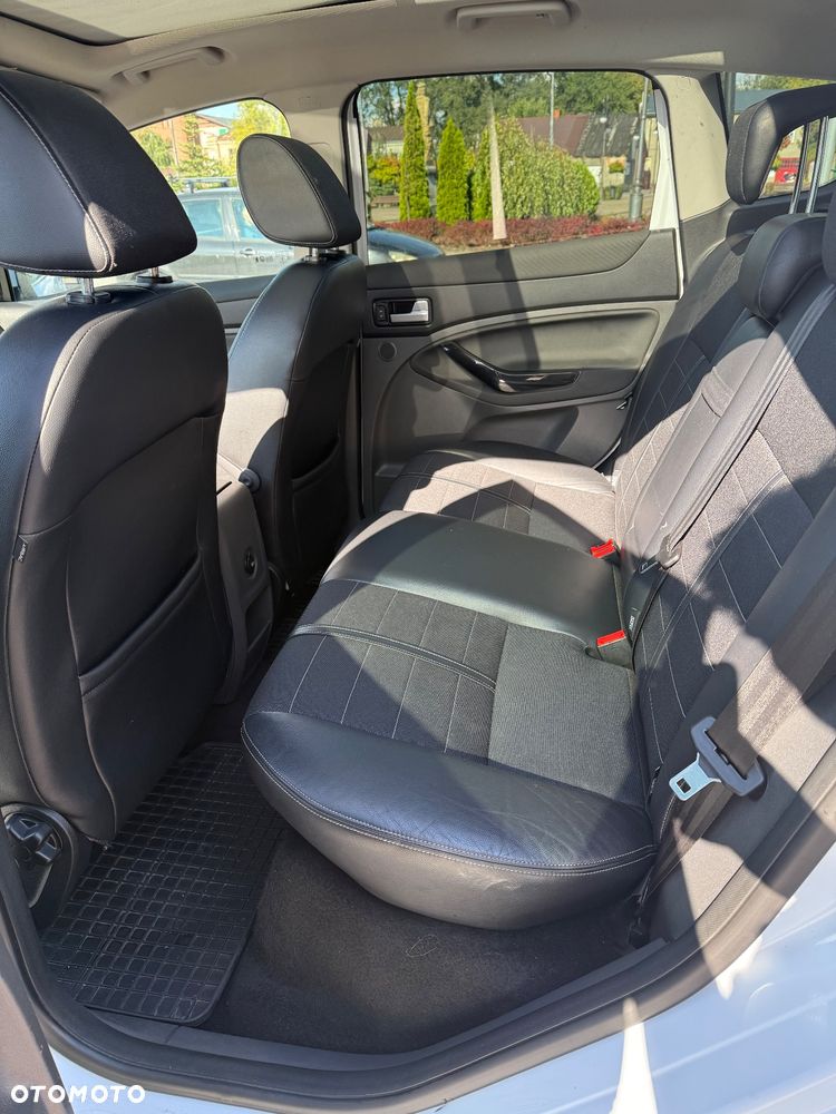 Ford Kuga 2.0 TDCi Titanium S - 17