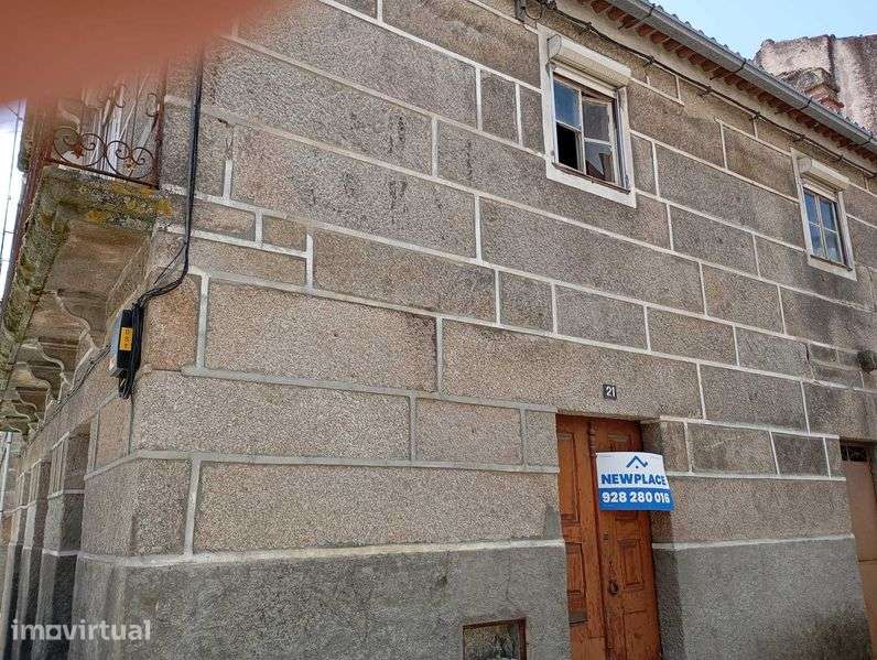 Vistosa Moradia de Pedra Regional - Grande imagem: 3/6