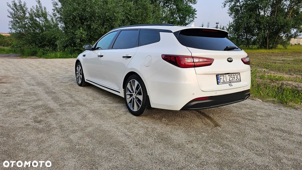 Kia Optima 1.7 CRDI XL DCT - 8