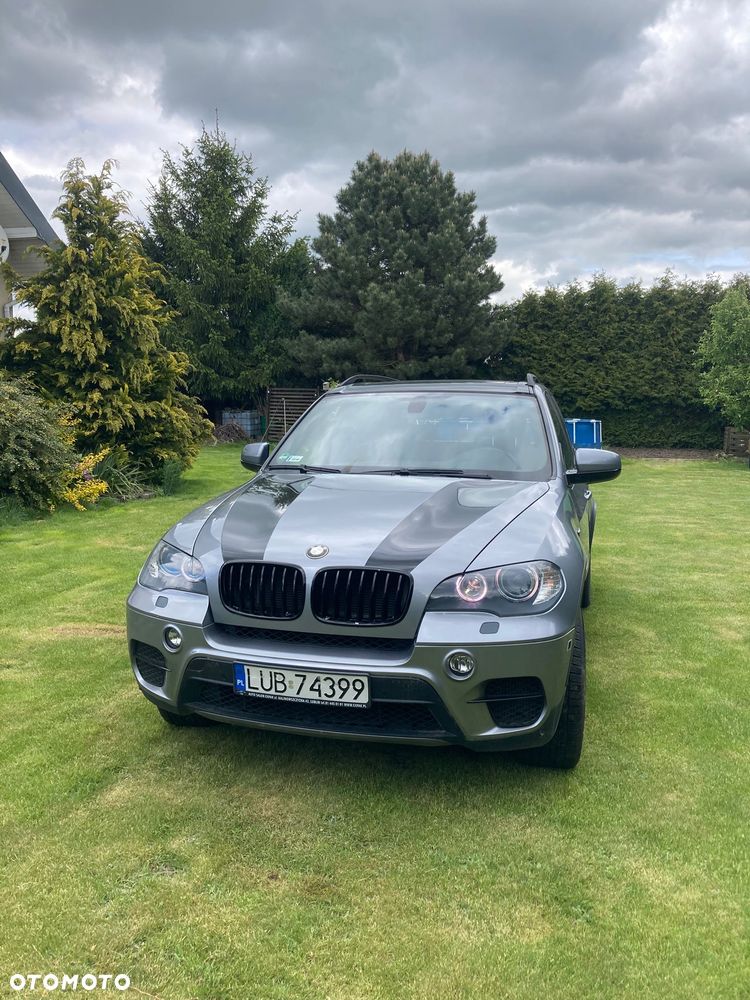 BMW X5 xDrive48i - 1