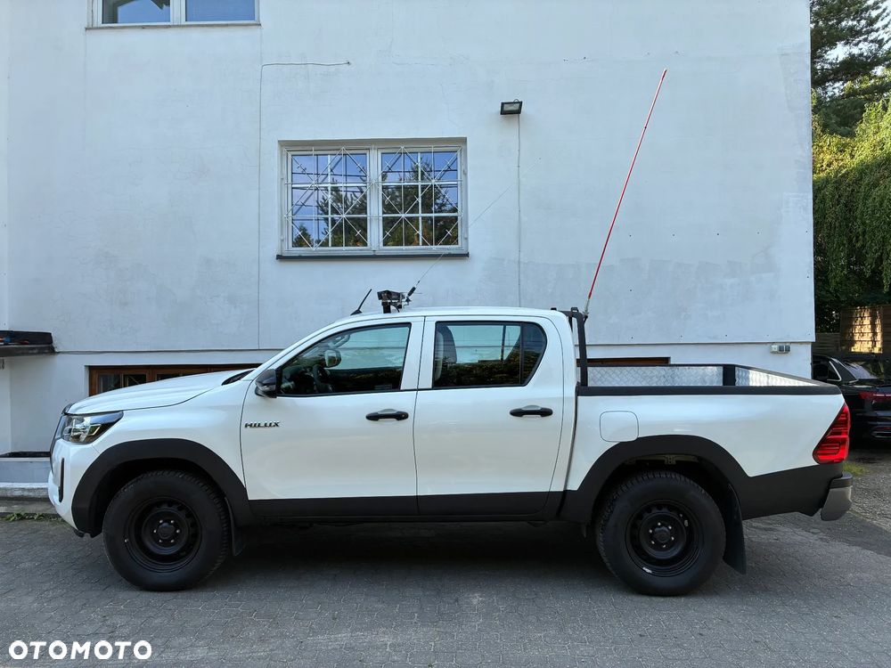 Toyota Hilux 2.4 D-4D Double Cab DLX 4x4 - 40