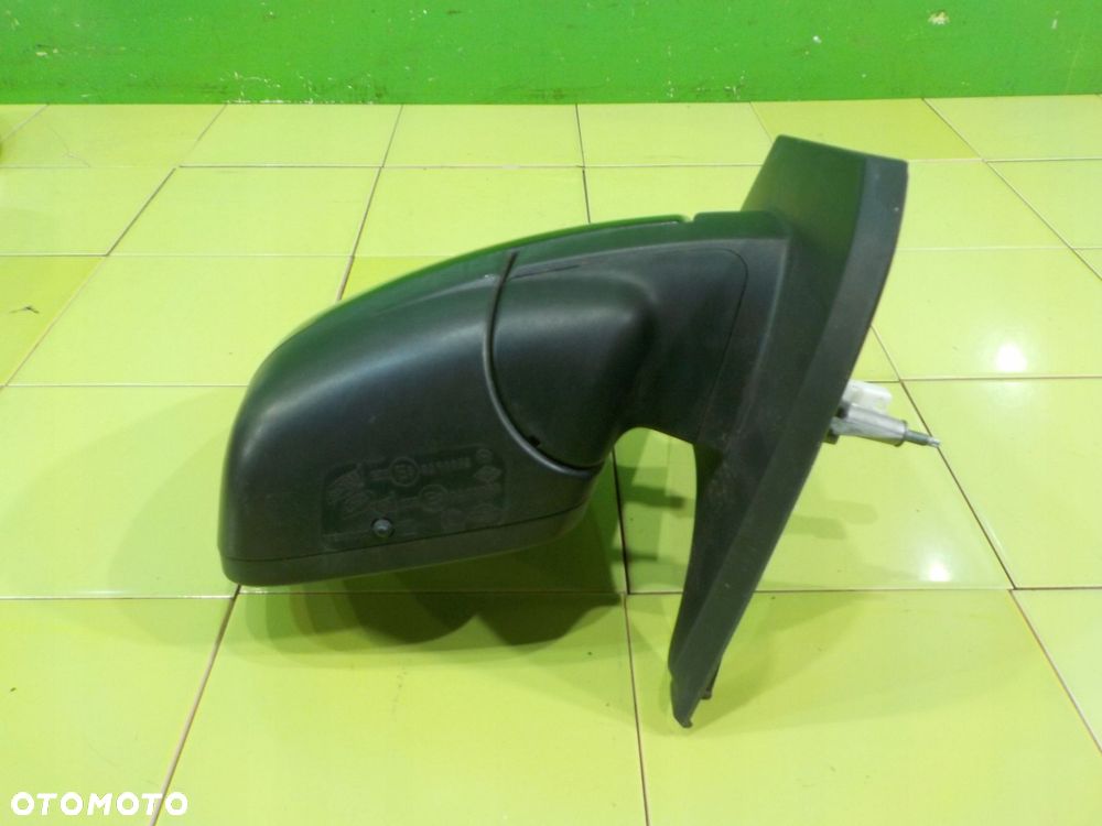 RENAULT TRAFIC III VIVARO B 1.6 CDTI 18r VAN L1H1 lusterko prawe - 2