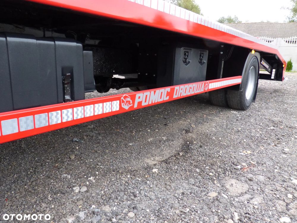 Iveco EUROCARGO 120E22 / 150E22 POMOC DROGOWA / SPECJALNY / AUTOLAWETA / DMC 11.990 KG / ŁAD. 6.700 KG / DŁ. 6.80 M - 27