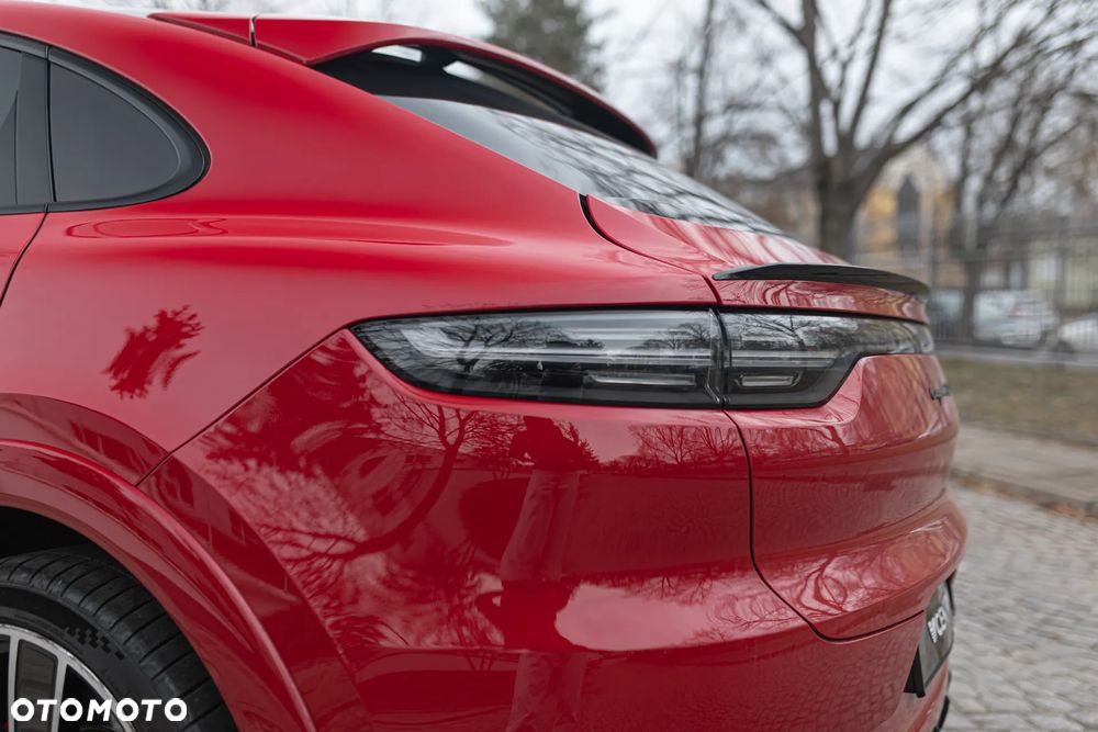 Porsche Cayenne GTS - 11