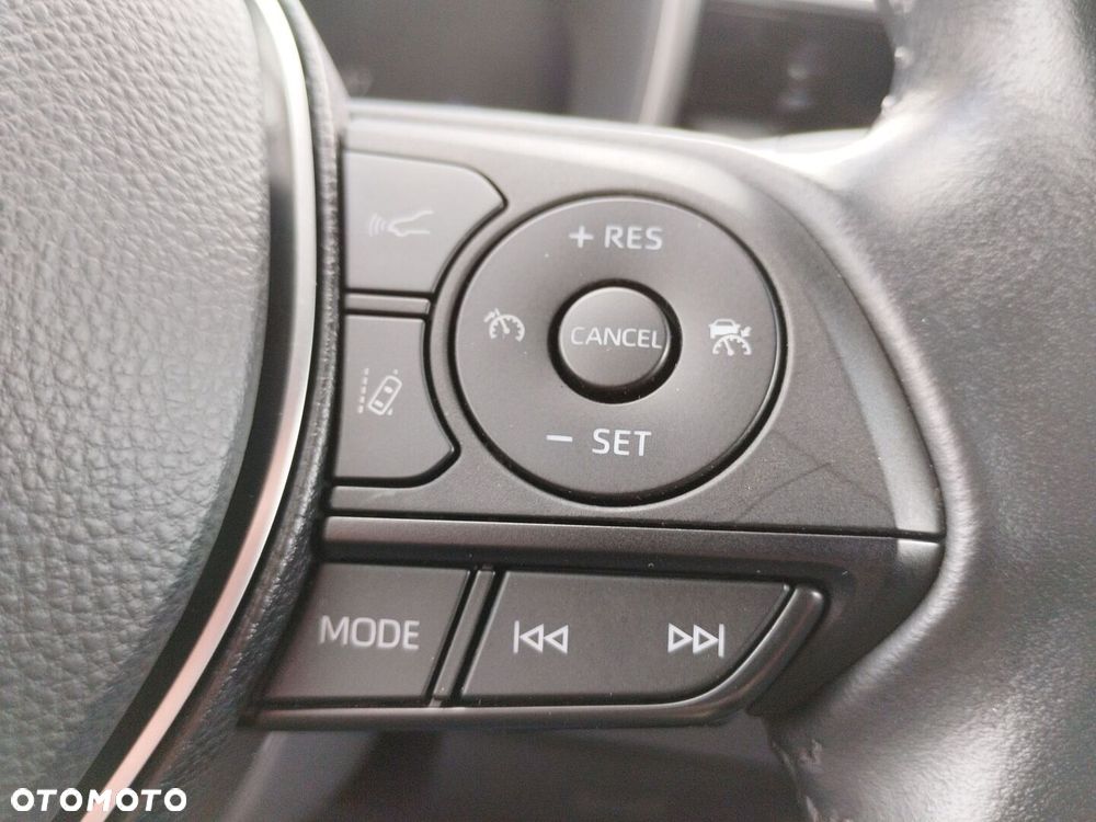 Toyota Corolla - 16