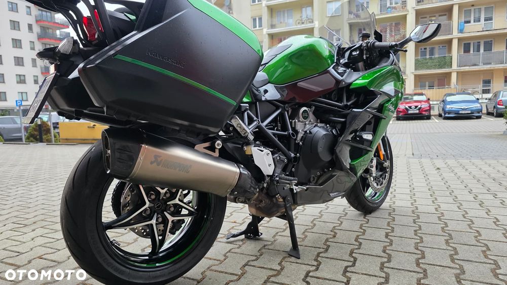 Kawasaki Ninja H2 SX - 23