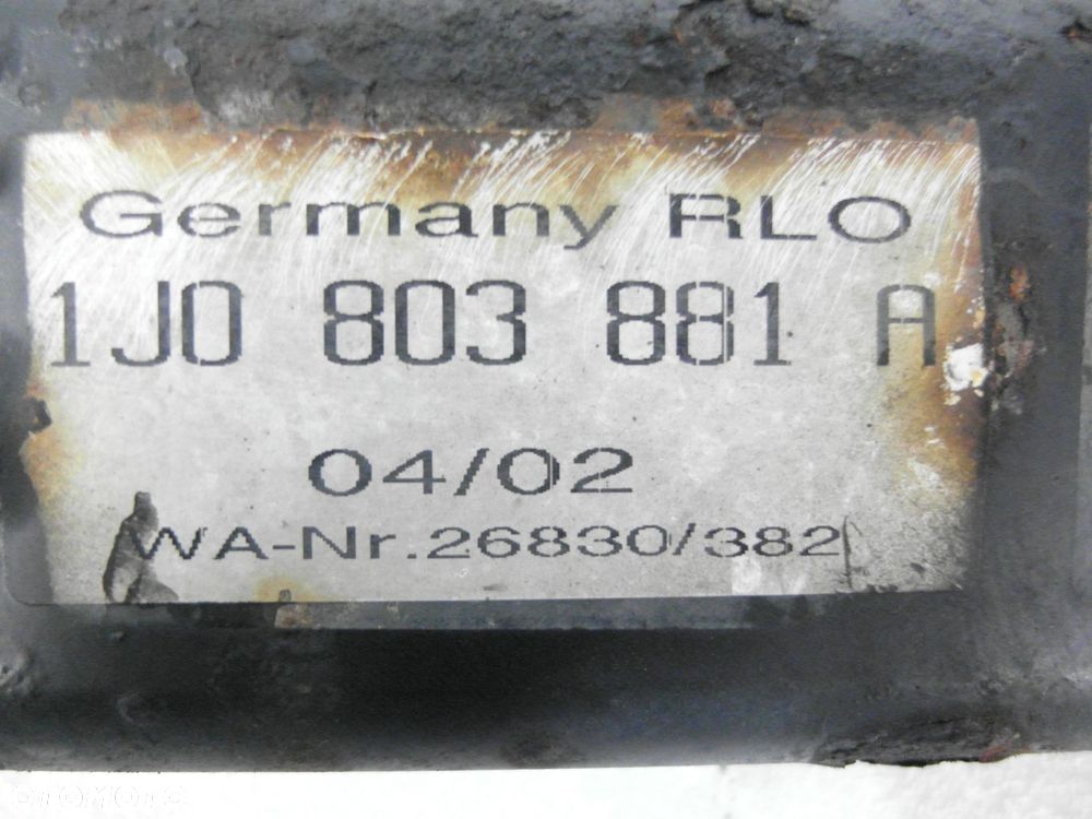 HAK VW BORA SEDAN 1J0803881A - 2
