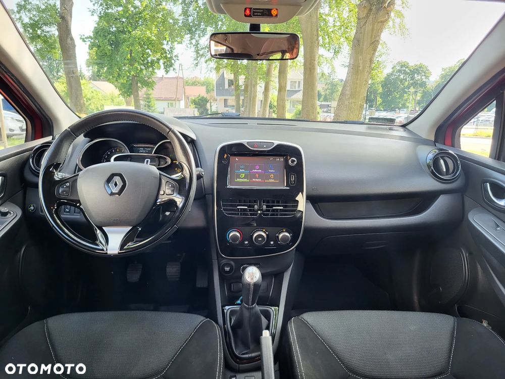 Renault Clio 1.2 16V Alize - 9