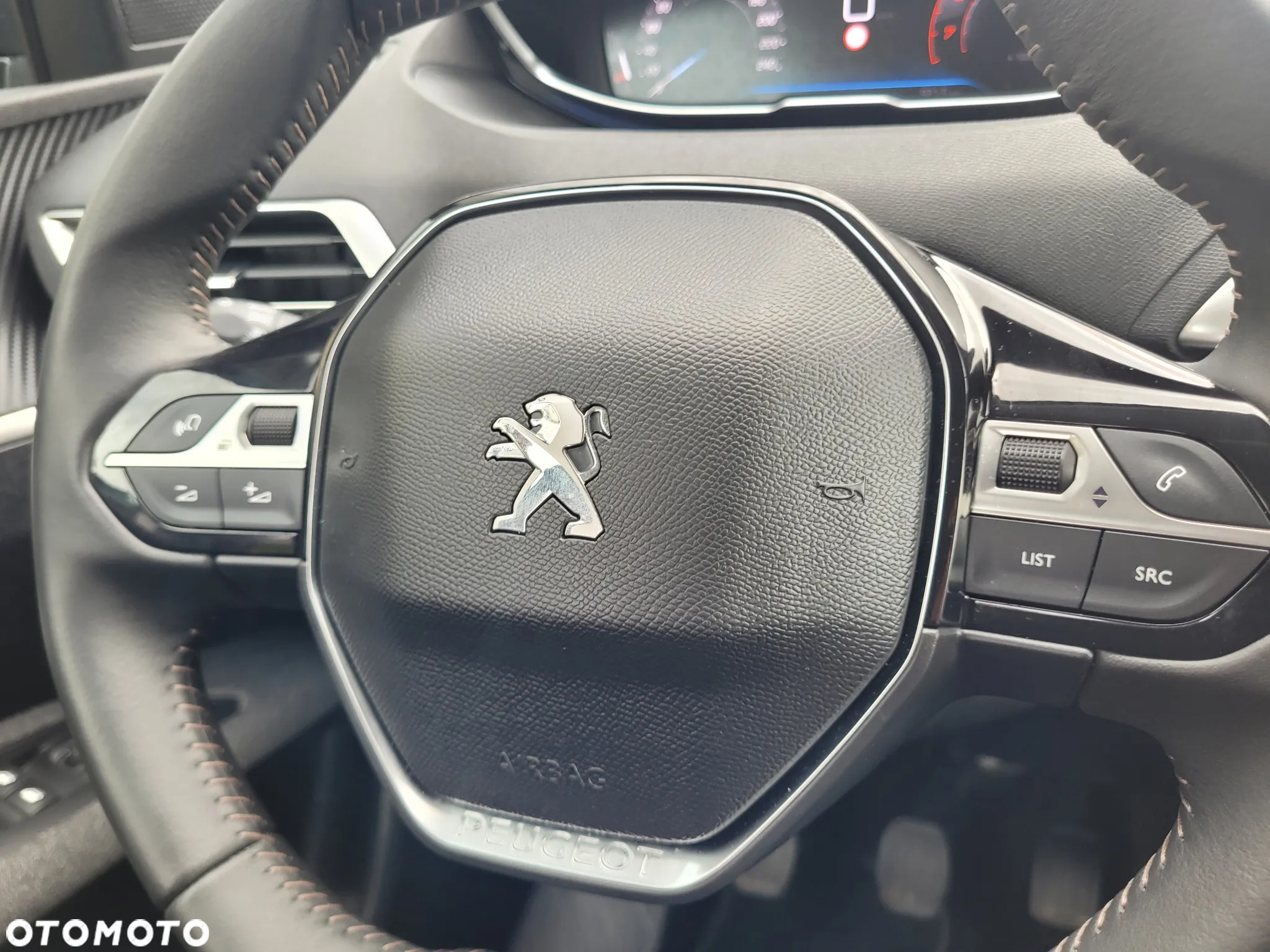 Peugeot 3008 1.2 PureTech Active S&S - 22