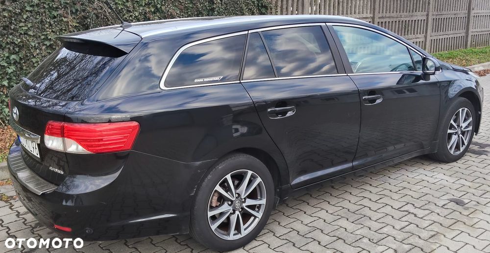 Toyota Avensis 2.0 D-4D Comfort - 11